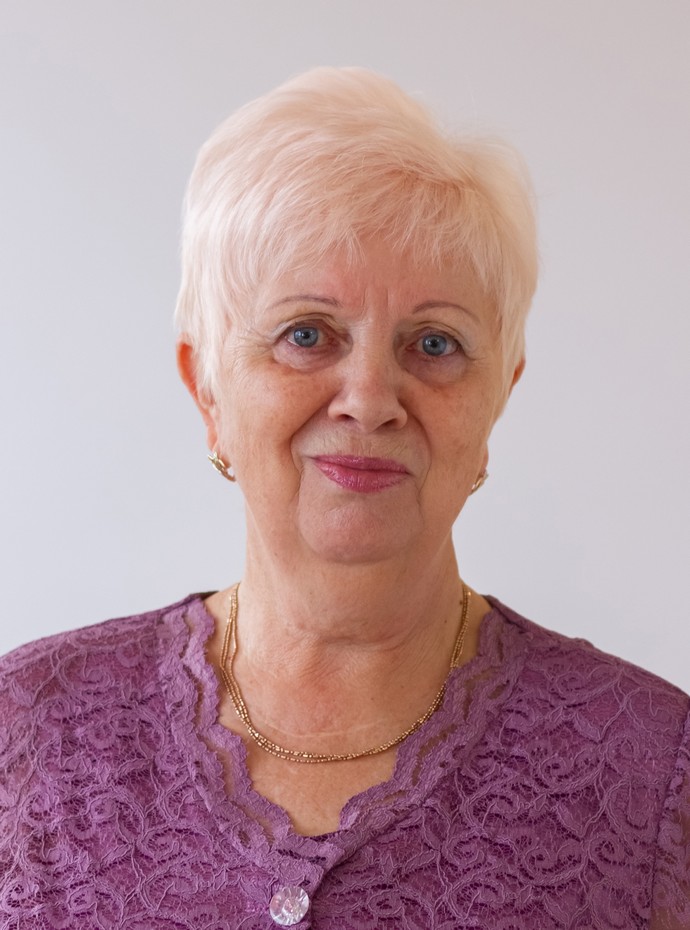Гончарова Валентина Михайловна.